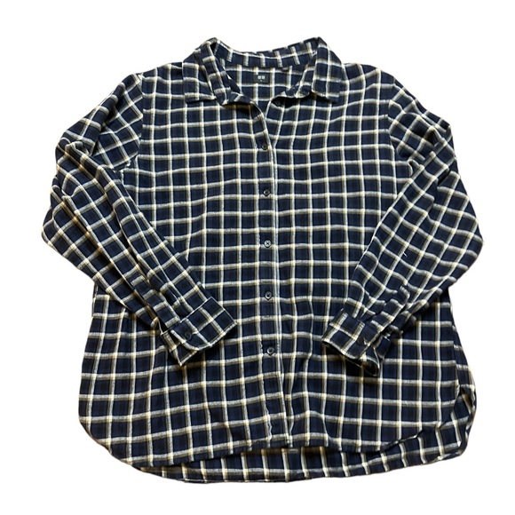 Two Uniqlo Collared Flannel Button Up Long Sleeve Shirt Top Size XL Plaid - Picture 2 of 13